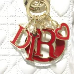 Dioramour Limited Edition Size: 17 x 15 x 7 cm Model : M0505 - Image 8