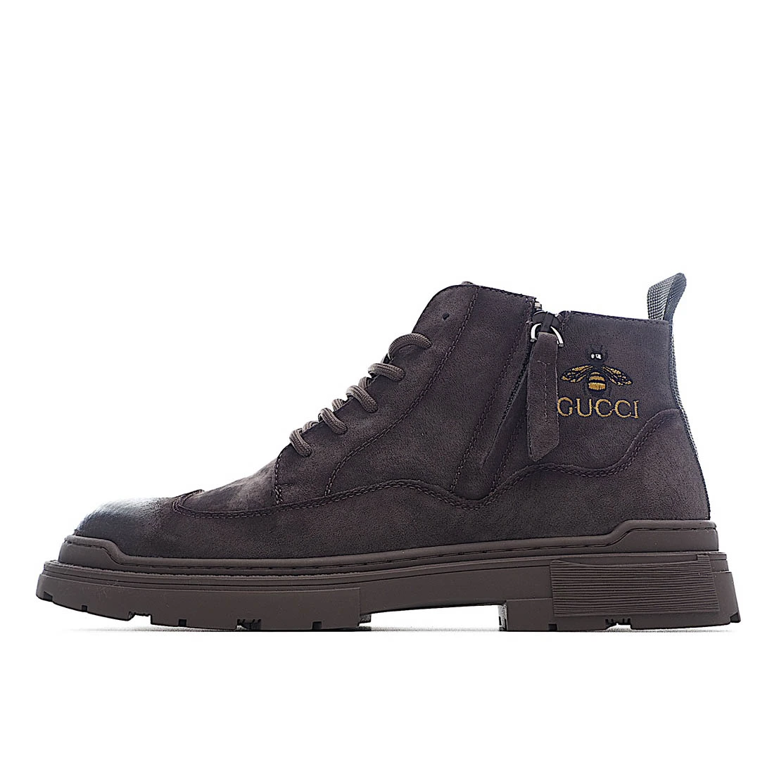 i865d4f8fde5512abb1ccd8d5321788ef.webp Gucci Hiking Boosts Hiking Boots Martin Boots - Image 1