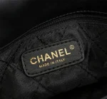 CHANE Sheepskin Hand Carry Crossbody Size: 25178cm Style Number: 68938 - Image 6