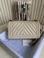 Chanel Calfskin Size:25x15x9cm - Image 8