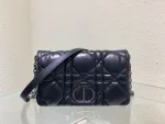 Caro Collection Chain handbag - Image 7