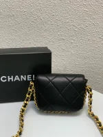 CHANE size: 12103.5cm - Image 7