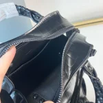 Balenciag* Neo Classic biker bag Size: 16.5*22*9*14.5cm - Image 6