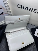 Calfskin Size: 19cm - Image 6