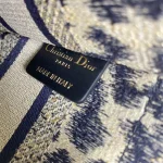 Book Tote Handbag Size: 22.5x24x8cm - Image 7