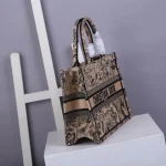 Book Tote Handbag Size:36cm - Image 3