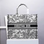 Book Tote Size: 41.5cm