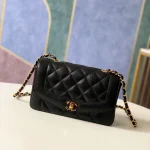 Chane Chain Bag Leather Shoulder Size: 22.5 14 7cm Code: 87062