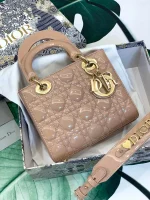 ABCDior Calf Patent Leather Rattan Tote Size: 20 x 16.5 x 8cm - Image 5