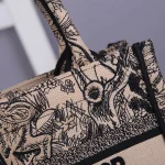 Book Tote Handbag Size:26.5cm - Image 8