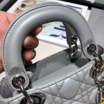 Classic size:17155cm in pearlescent grey - Image 9