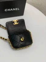 CHANE size: 12103.5cm - Image 8