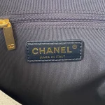 CHANE Underarm Bag Lychee Leather Size: 24.5×21.5x8cm - Image 7