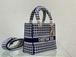 Five compartment embroidered blue bird check bag Size:24cm - Image 7