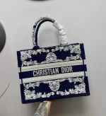 Book Tote Collection Size: 41.5cm 36cm 22cm - Image 8