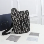 Dior Saddle Chest Bag Crossbody Model: 1ADPO171 Size: 16x21x5cm