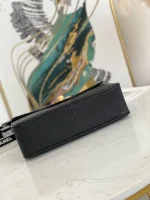 Can be one-shoulder, cross-body, handbag Size: 30.21.8cm - Image 9