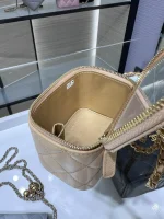 CHANE size 8.5X11X7 - Image 6