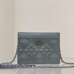 Caro chain handbag