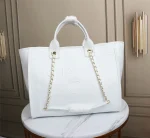 CHANE Size: 38*29*21cm