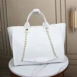 CHANE Size: 38*29*21cm