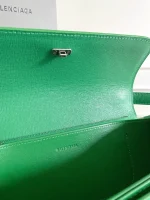 Crossbody Size: 23.5×12.4×10.4cm - Image 8