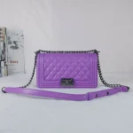 Calfskin Size: 25*16*9cm Model Number: 67086