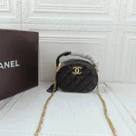 Chane Vintage Pleated Design Size: 13x10cm Style: 213