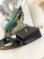 Chane Size:30.21.8cm Code:A88 - Image 9