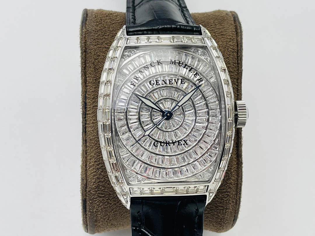 ic8faf5ee9ae2e48275b090c0719a2f23.webp Franck Muller Diameter: 43*53mm - Image 1