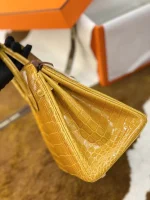 Crocodile Leather Bag Size: 25cm - Image 8