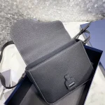 Dior Crossbody Bag Size: 23x18x6 cm - Image 8