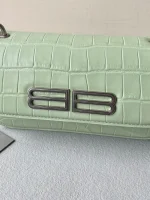 Crossbody Bag Size: 19✖️10✖️7cm - Image 6