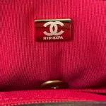 AS3450 Handbag with Diamond Chain Size: 20cm - Image 9