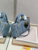 Crossover toffee bag size: 26*6*14cm Model: 0540 - Image 8