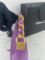 Chain underarm bag Model: size: 22X22X8cm - Image 9