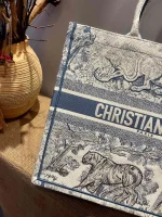 Book Tote Collection Size: 41.5cm 36cm - Image 8