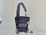 BUBBLE Bucket Bag Size:16 x 25 x 16 cm