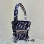 BUBBLE Bucket Bag Size:16 x 25 x 16 cm