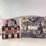 BOOK TOTE DIORAMOUR Clutch Size: 22.5 x 24 x 8 cm