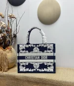 Book Tote Collection Size: 41.5cm 36cm 22cm