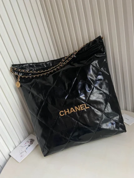 Chane Style: 2023 Dimensions: 45x9x50