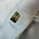 Calfskin Dimensions: 30.5×31.5×1.5 - Image 9